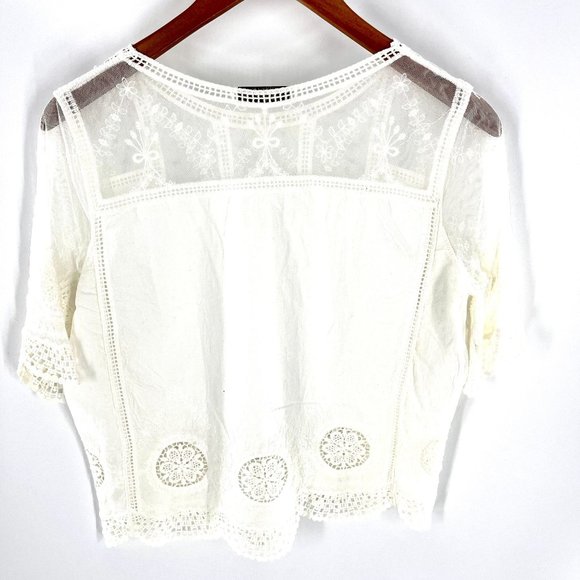 Miss Kelly 1999 Size Small Crochet Lace Embroidered Medallion Short Sleeve Semi - Picture 6 of 6